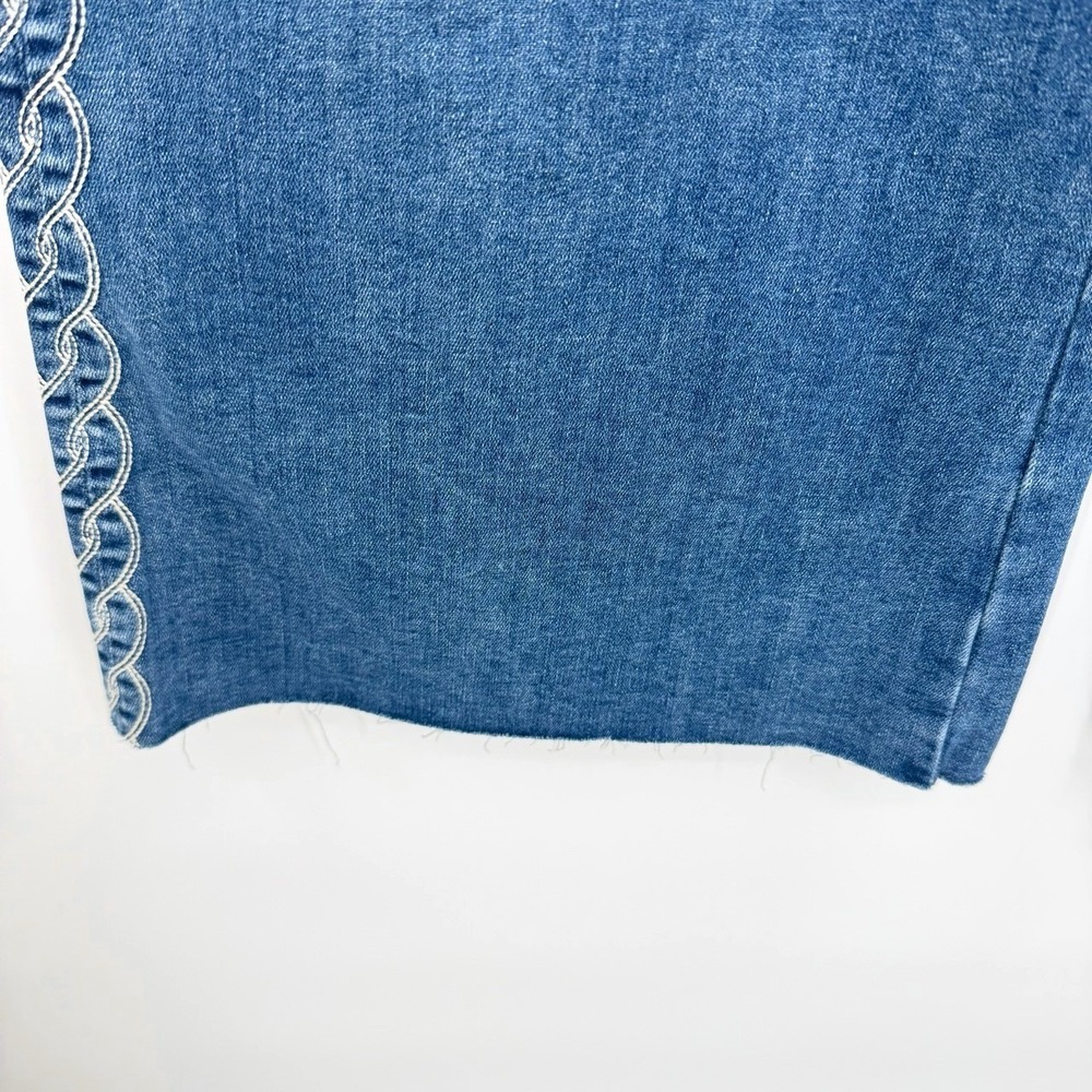 Driftwood Mona 30x31 Wide Leg Jeans Embroidered Denim Flare Boho Festival NEW - Picture 6 of 11